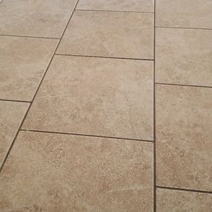 Meet your Posher, Mona